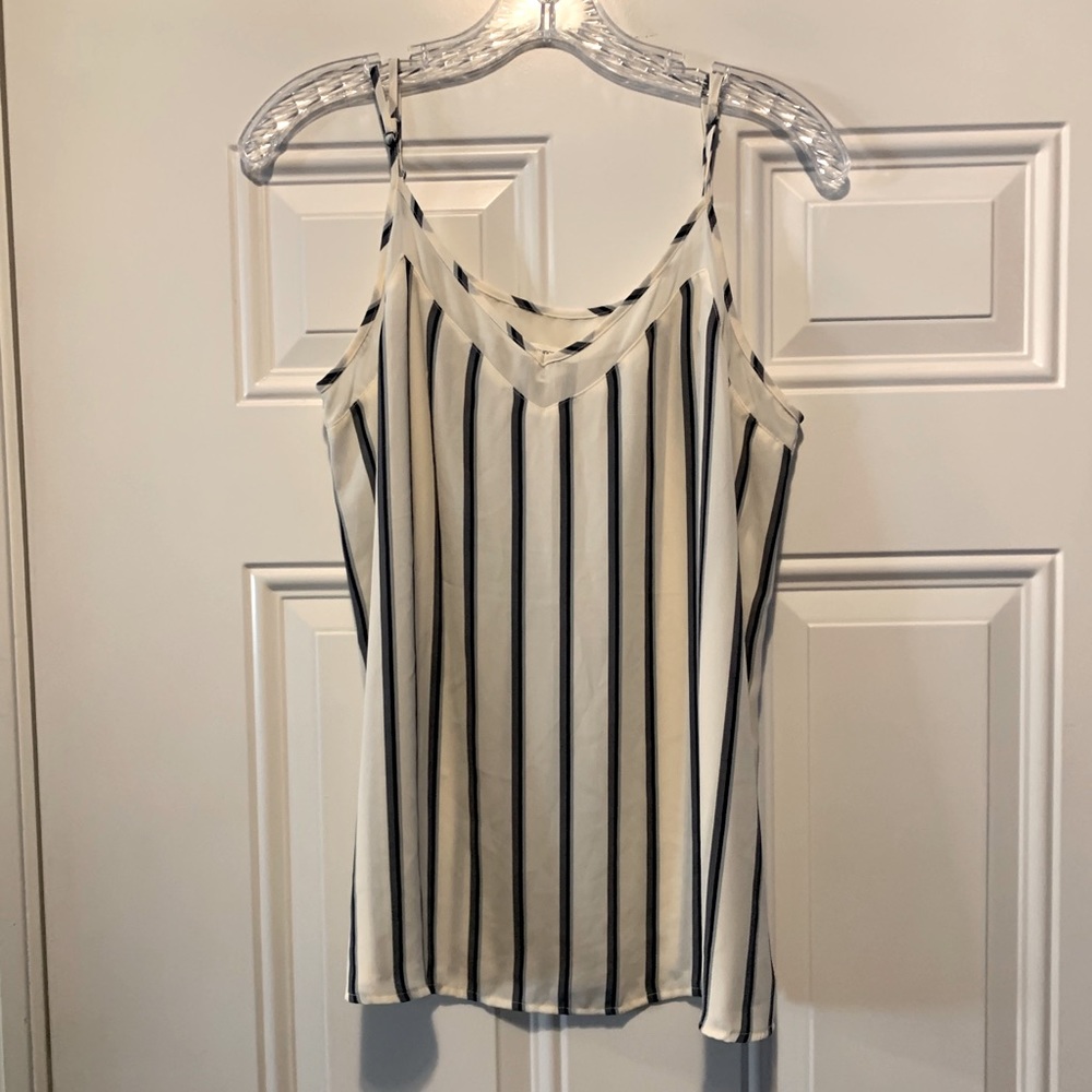 Cream/white chiffon strappy tank